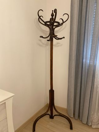 Perchero de madera