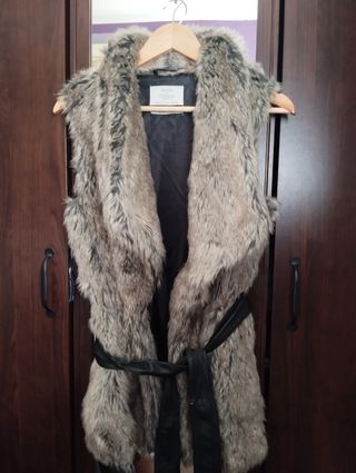 Chaleco pelo Bershka talla única