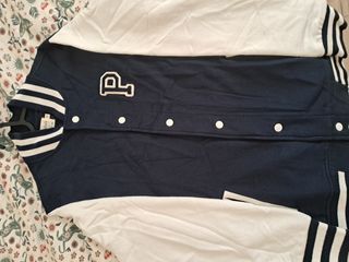 Bomber unisex azul y blanco Talla S