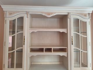 Mueble superior con cristaleras