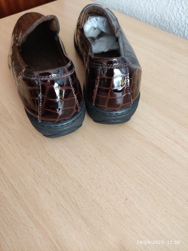 Zapatos planos mujer marrones