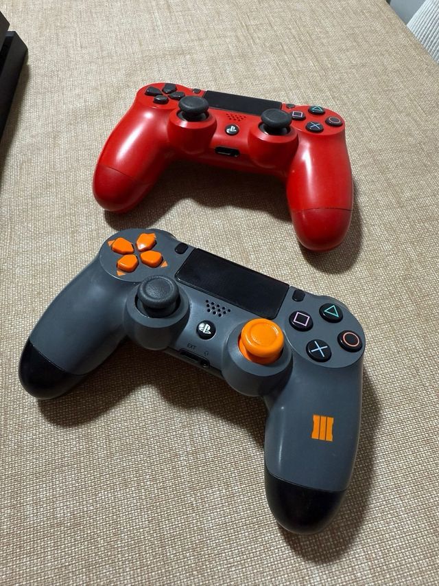 PS4 (Playstation 4) 1TB Black Ops 3