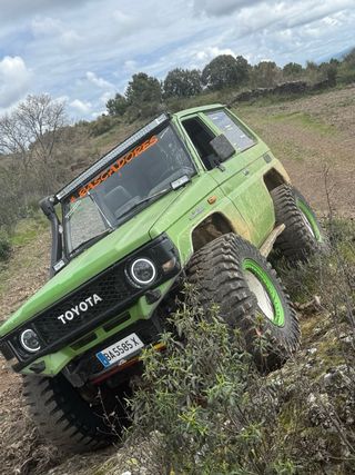 Toyota Land Cruiser 90 1986