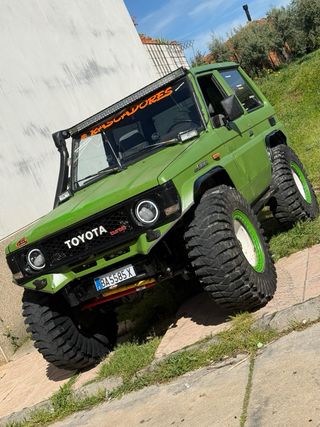 Toyota Land Cruiser 90 1986