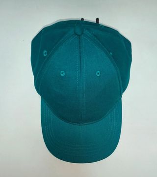 Gorra verde Primark