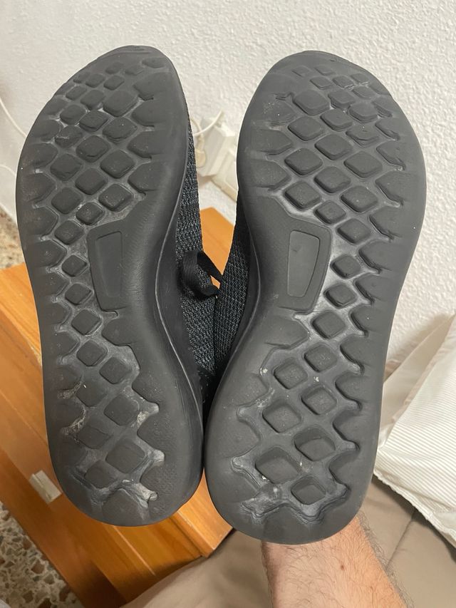 Zapatillas deportivas negras talla 44