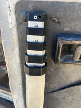 Mira topográfica para construcción