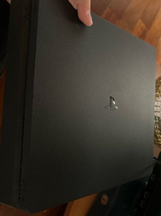Playstation 4 Slim PS4 Nera