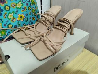 Sandalias punta de tacón de tiras de tobillo