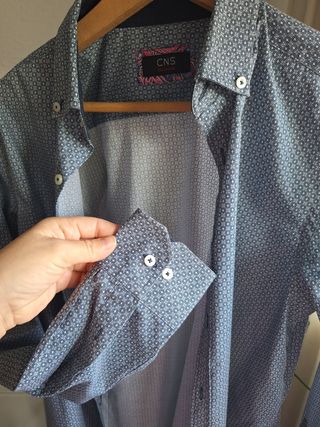Camisa de hombre CNS azul con estampado