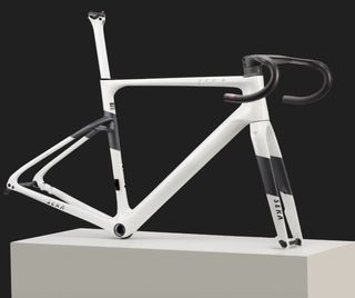 CUADRO CARRETERA SEKA SPEAR RDC. A ESTRENAR.