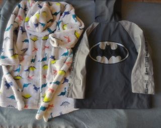 Abrigo Batman y regalo bata 