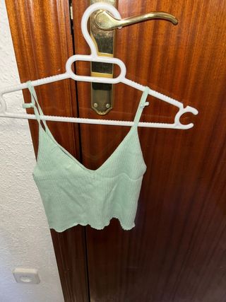 Top de tirantes verde