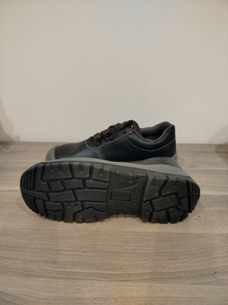 Zapatos de trabajo punta reforzada