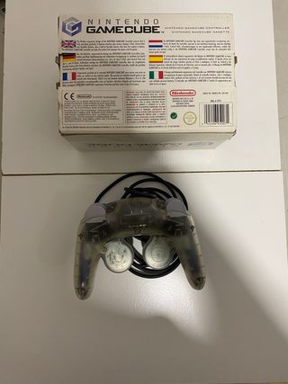 Mando Nintendo Gamecube Morado con Caja