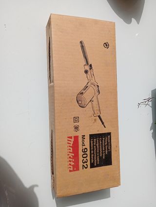 Lijadora de banda Makita Mod. 9032