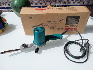 Lijadora de banda Makita Mod. 9032