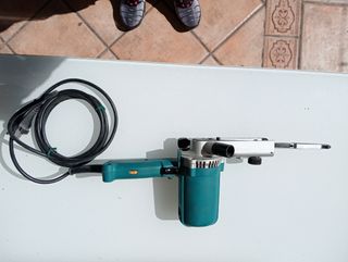 Lijadora de banda Makita Mod. 9032