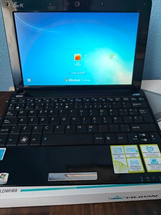 Mini Portátil Asus Eee PC 1005 HA Negro