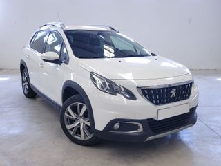 PEUGEOT 2008 Allure 1.2 PureTech 110CV SS