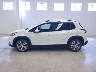 PEUGEOT 2008 Allure 1.2 PureTech 110CV SS