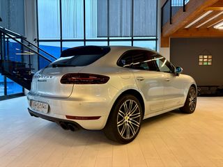 Porsche Macan 2016