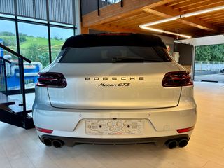 Porsche Macan 2016