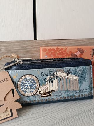 Cartera Sweet Candy azul con diseño Grecia