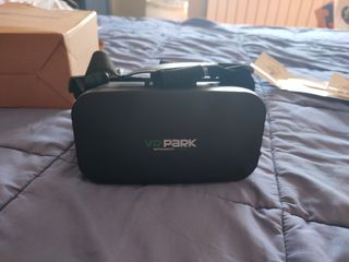 Occhiali per realtà virtuale con cuffie e controllo BT