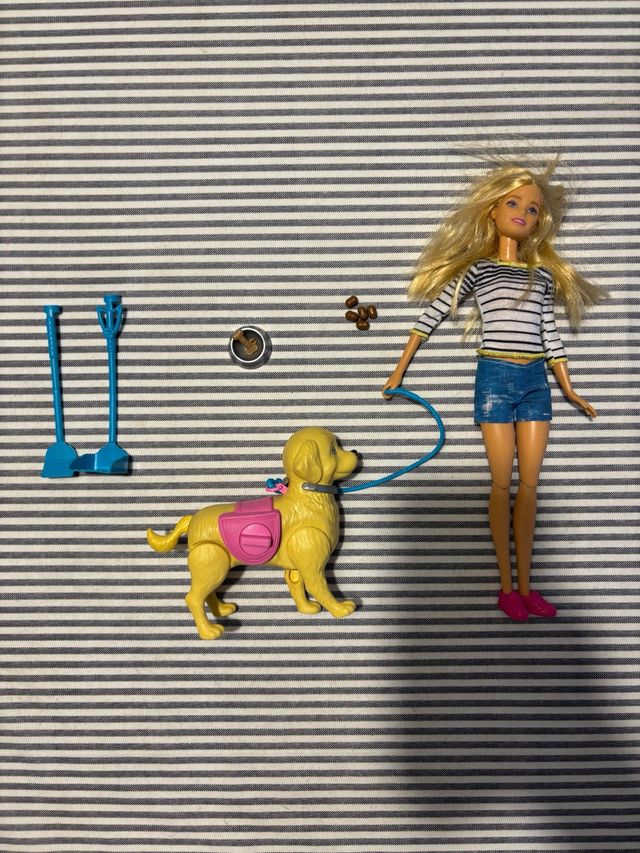 Barbie con perro y accesorios