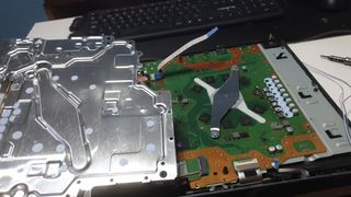 PS5 Cambio Metal Líquido