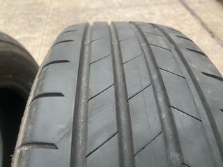 2 Neumáticos Bridgestone 215/65 R16