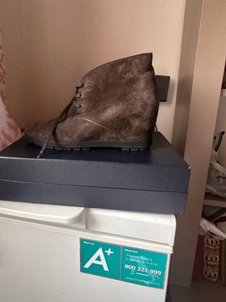 Stivaletto Prada marrone