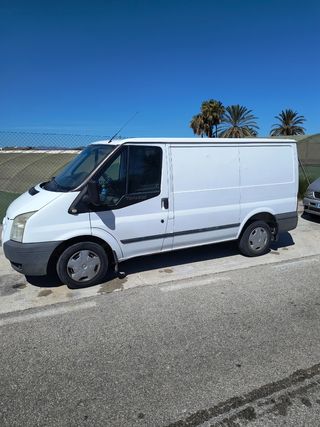 Ford Transit 2012