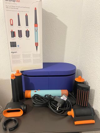 Dyson Airwrap Straight+Wavy!!! usato due volte 