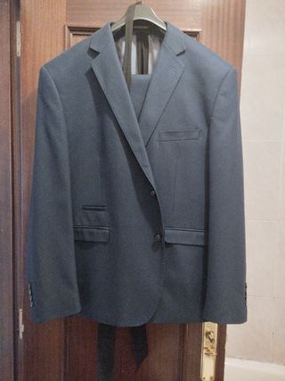 Traje de caballero azul