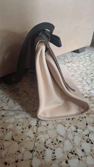 Bolso Negro y Beige