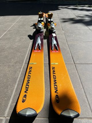 Esquís Salomon Naranja