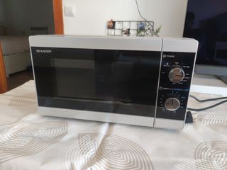 Microondas Sharp YC-MG101E-S