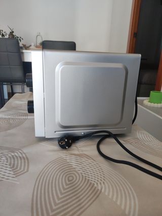 Microondas Sharp YC-MG101E-S