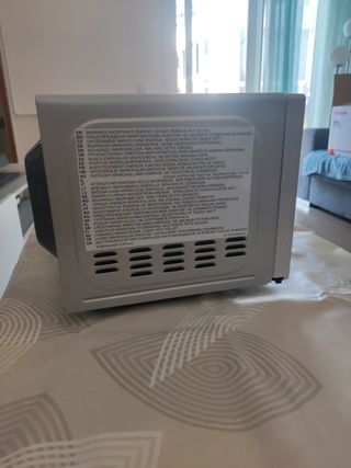 Microondas Sharp YC-MG101E-S