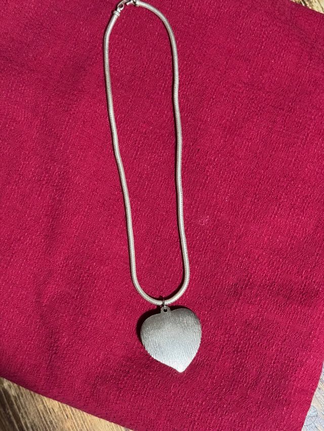 Collana con ciondolo a cuore 