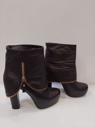 Botas de cuero marrón talla 36