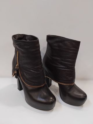 Botas de cuero marrón talla 36