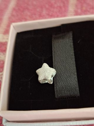 Charm mini plata de ley estrella textura pandora