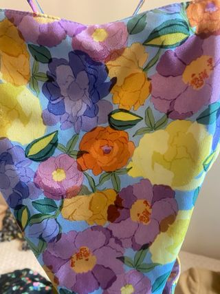 Vestido Zara floral mini