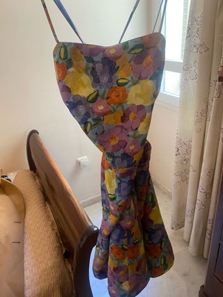 Vestido Zara floral mini