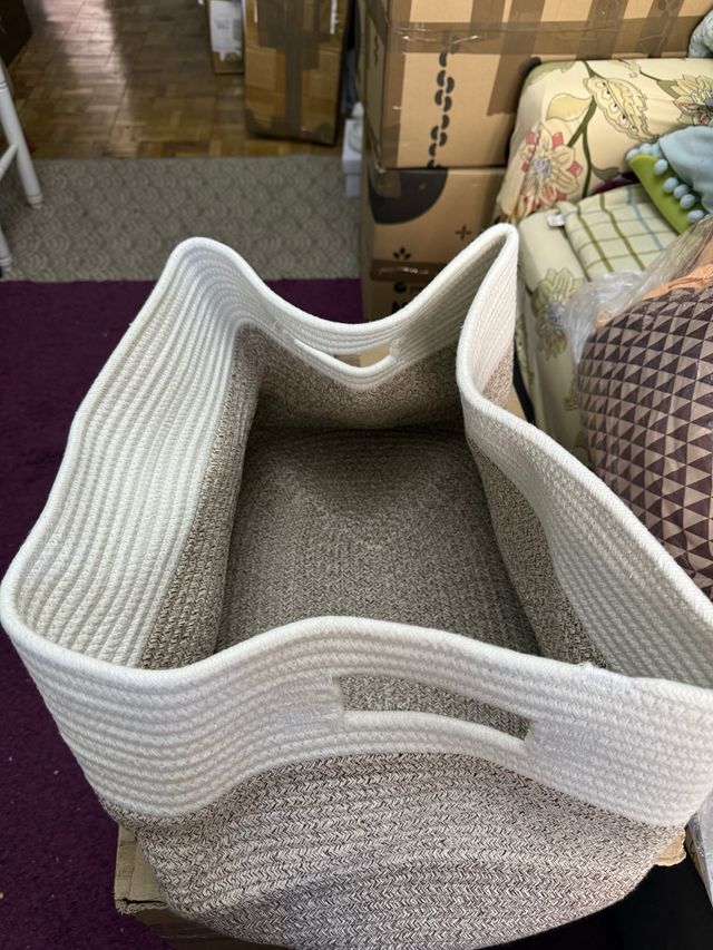 Cesta de ropa grande de yute y tela