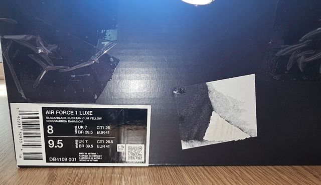 Nike Air Force 1 Luxe Negro