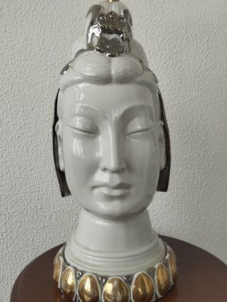 Lámpara de mesa estilo buda